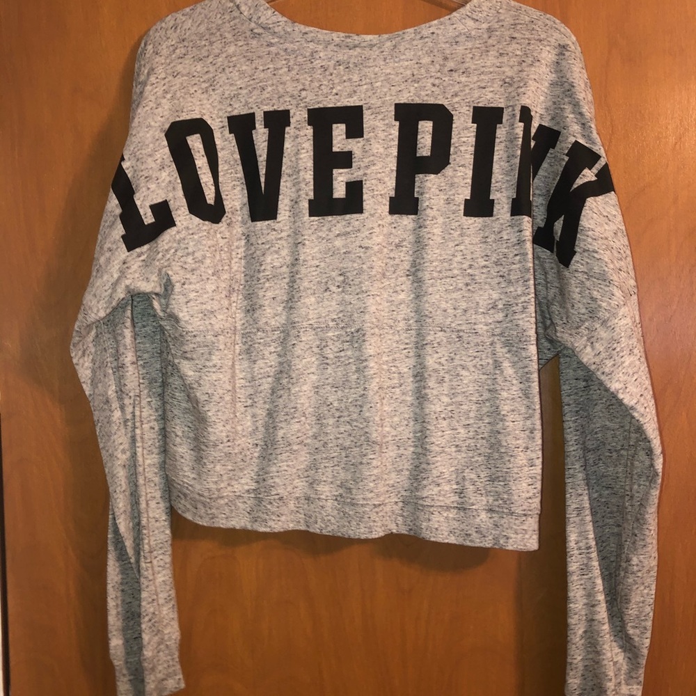 VS PINK CROPPED LONG SLEEVE